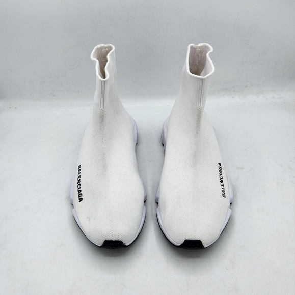 Luxury Trendy White Speed Stretch-Knit Sneakers Size 36 - Picture 3 of 15